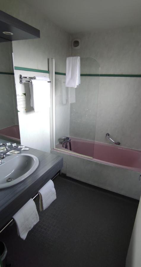 Hostellerie Du Parc Labarthe-Inard Экстерьер фото
